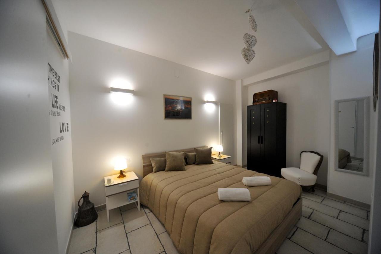 Pietra Bianca Appartment Bari Eksteriør bilde